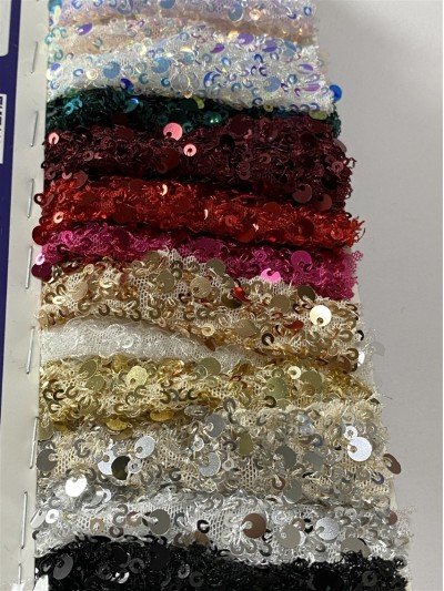 GZ-XP 珠片滌安网閃光布    幅寬：100-110cm   成分：100%滌綸  珠片PET 側面照